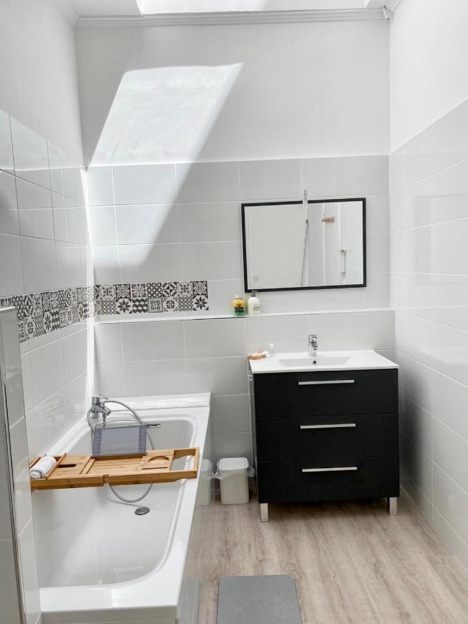 Garden Spa-Hyper Centre Avec Cour-Calme-Sauna-Hamam Διαμέρισμα Τρουά Εξωτερικό φωτογραφία